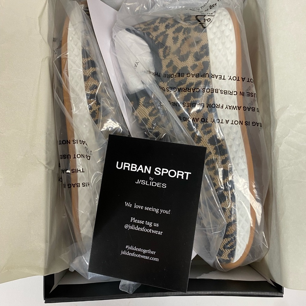 NEW J/SLIDES Leopard Tiger Knit Slip On Sneakers - Picture 7 of 9
